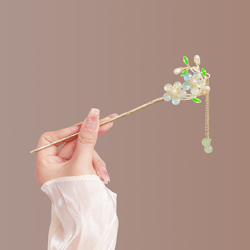 Vintage Floral Hair Stick for Women – Elegant Pearl Hair Accessory