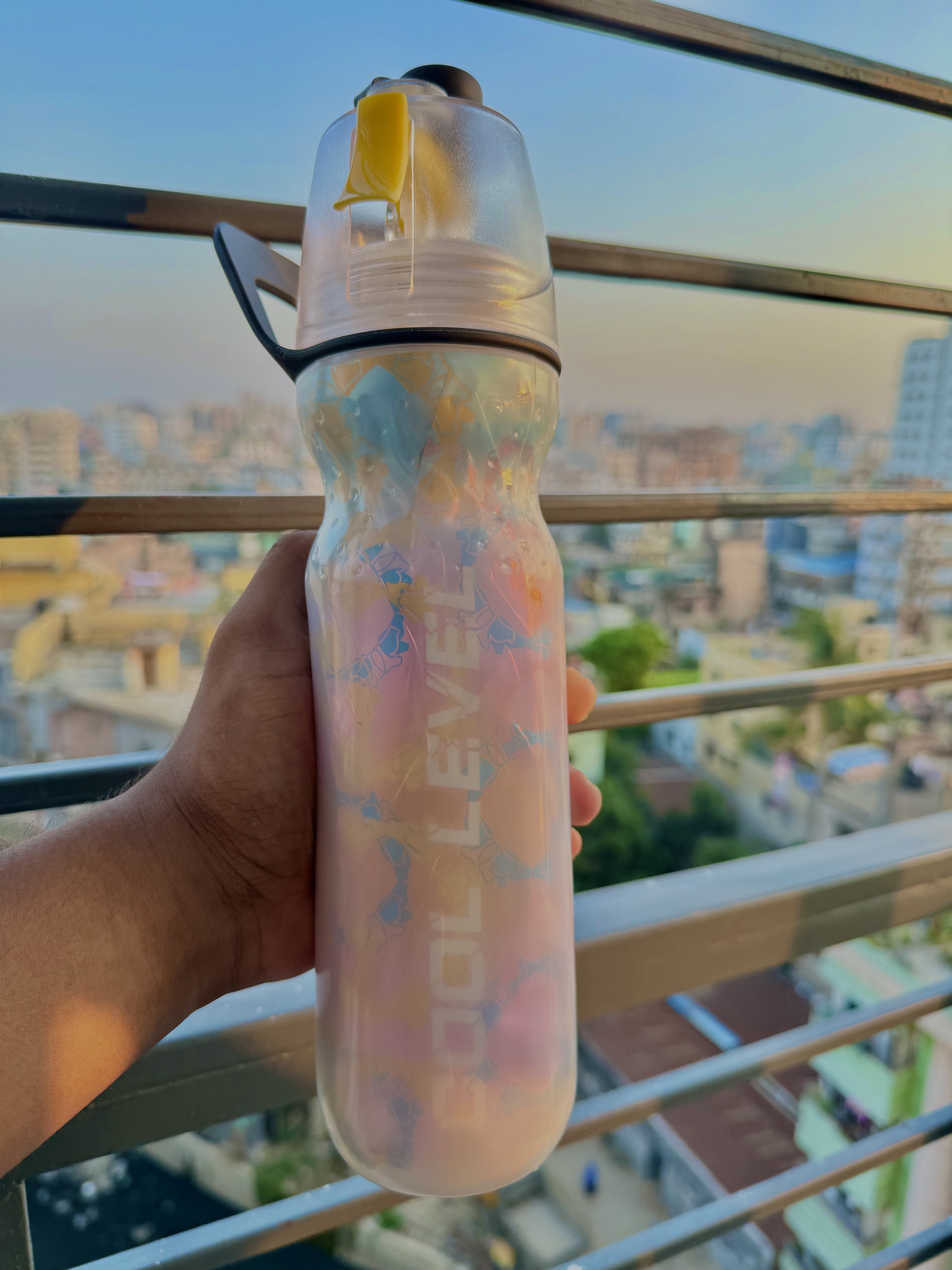 Cooling Spray Water Bottle – Double Layer Insulated Sports Bottle with Mist Spray | Gym, Travel & Summer Essential ❄️💧
