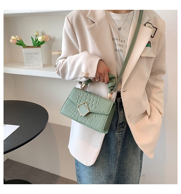 Premium Green Ladies Handbag – চায়না থেকে ইমপোর্টেড
