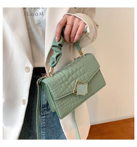 Premium Green Ladies Handbag – চায়না থেকে ইমপোর্টেড